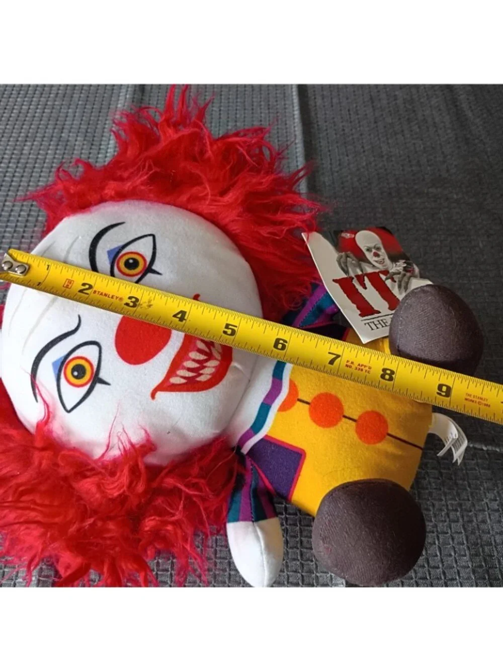 Plush PennyWise IT The Move - Picture 3 of 4